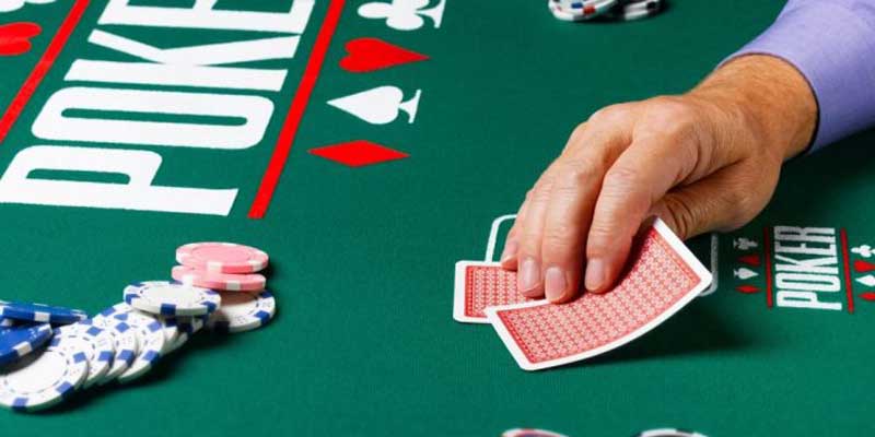 Tại sao poker lại trở nên vô cùng hấp dẫn ngày nay?